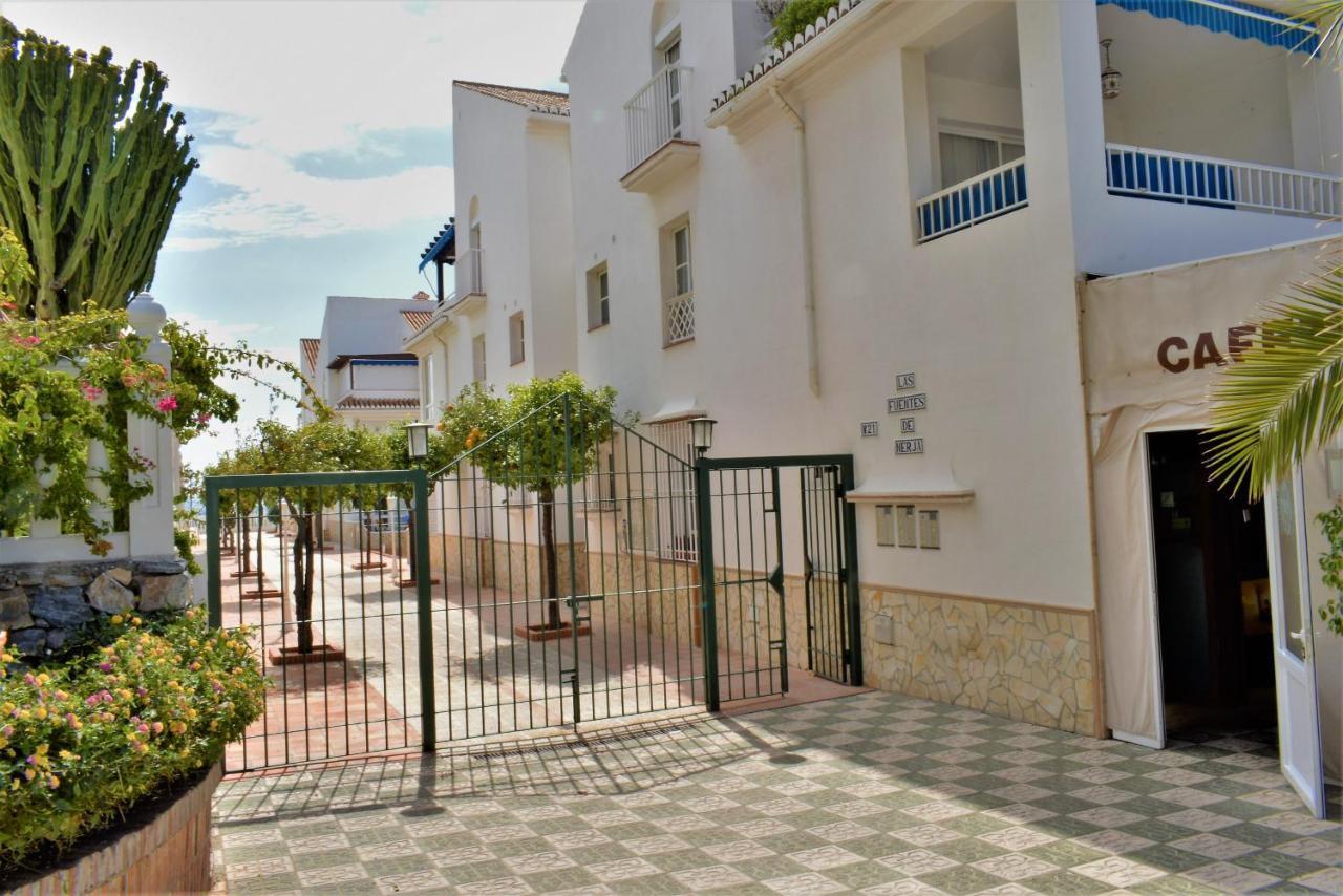 Edf. Fuentes A 2ºb Apartment Nerja Exterior foto